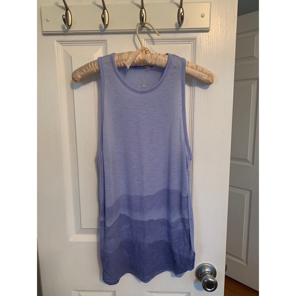 Old navy tank top